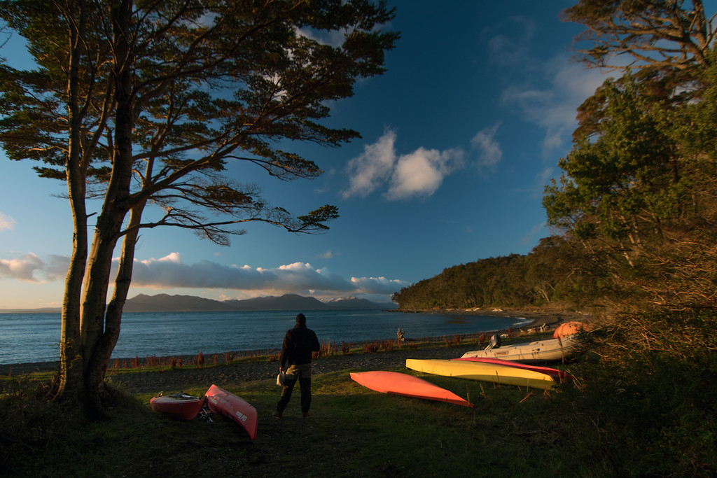 Kayaks en la playa