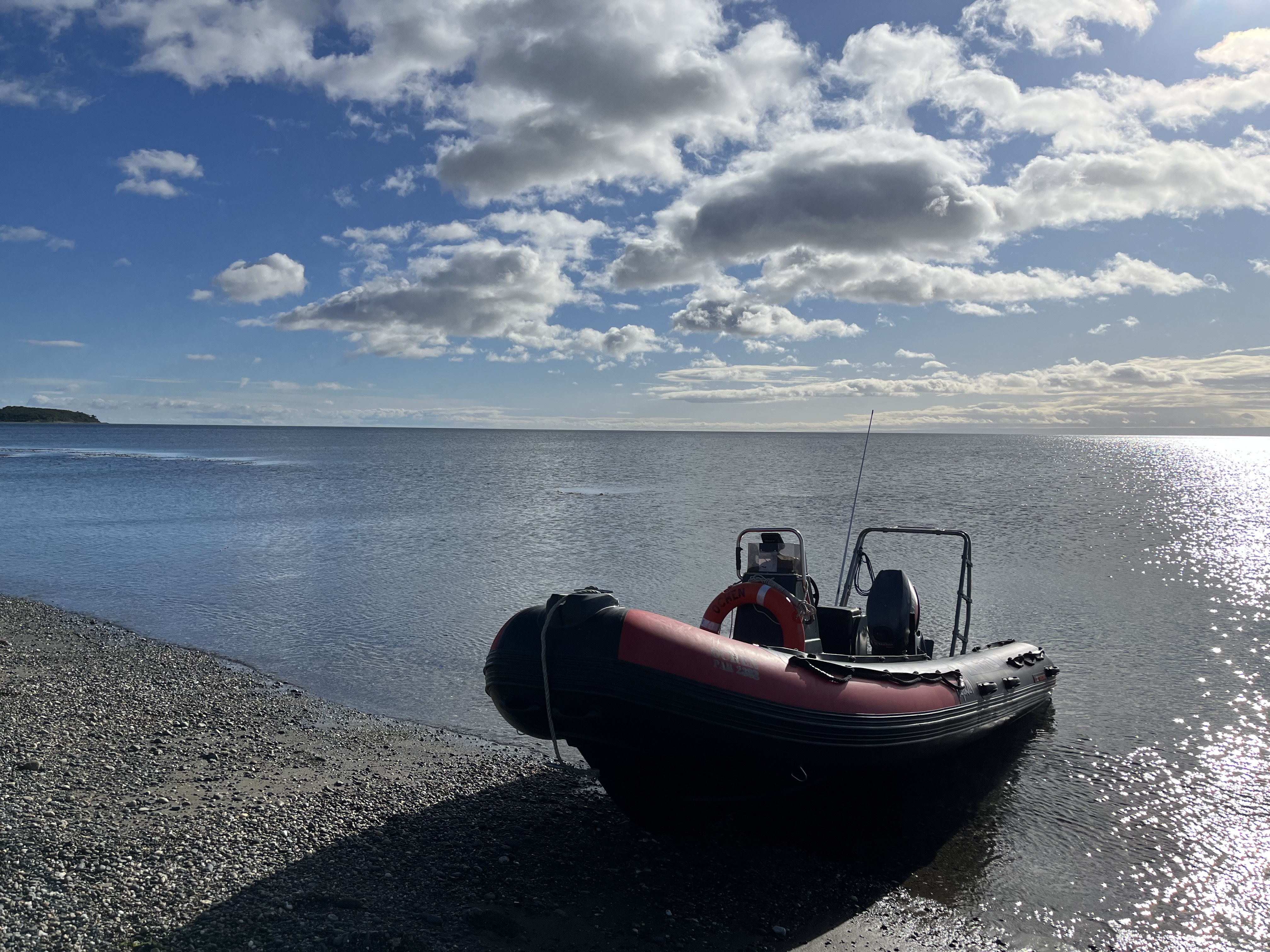 Embarcación en la que se realiza el tour