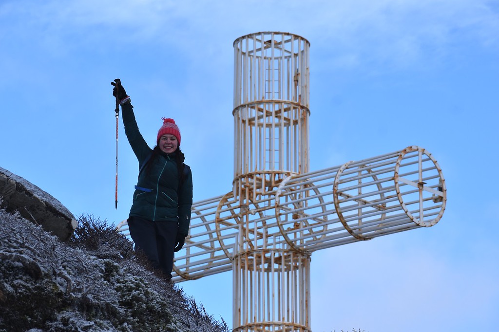 Persona en Cruz de los Mares