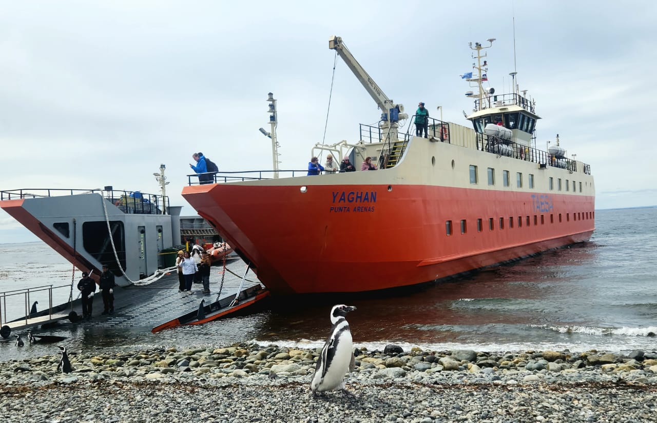 Ferry para navegación Isla Magdalena