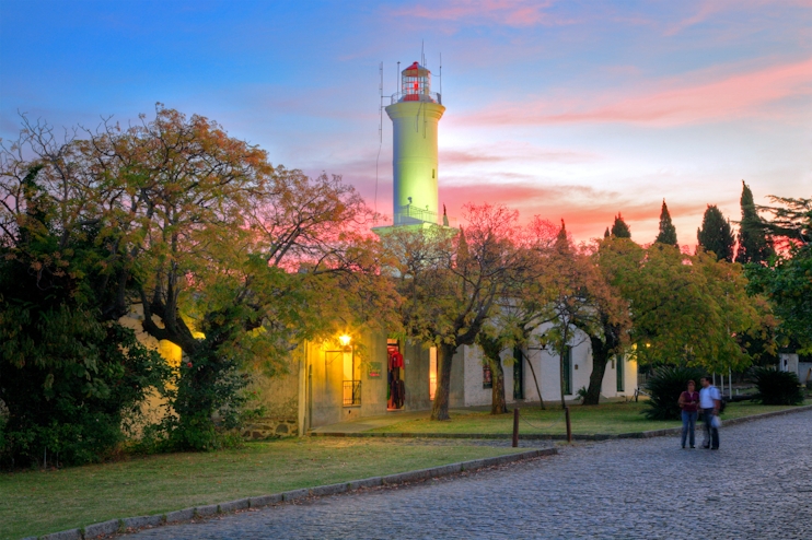 Faro de Colonia del Sacramento