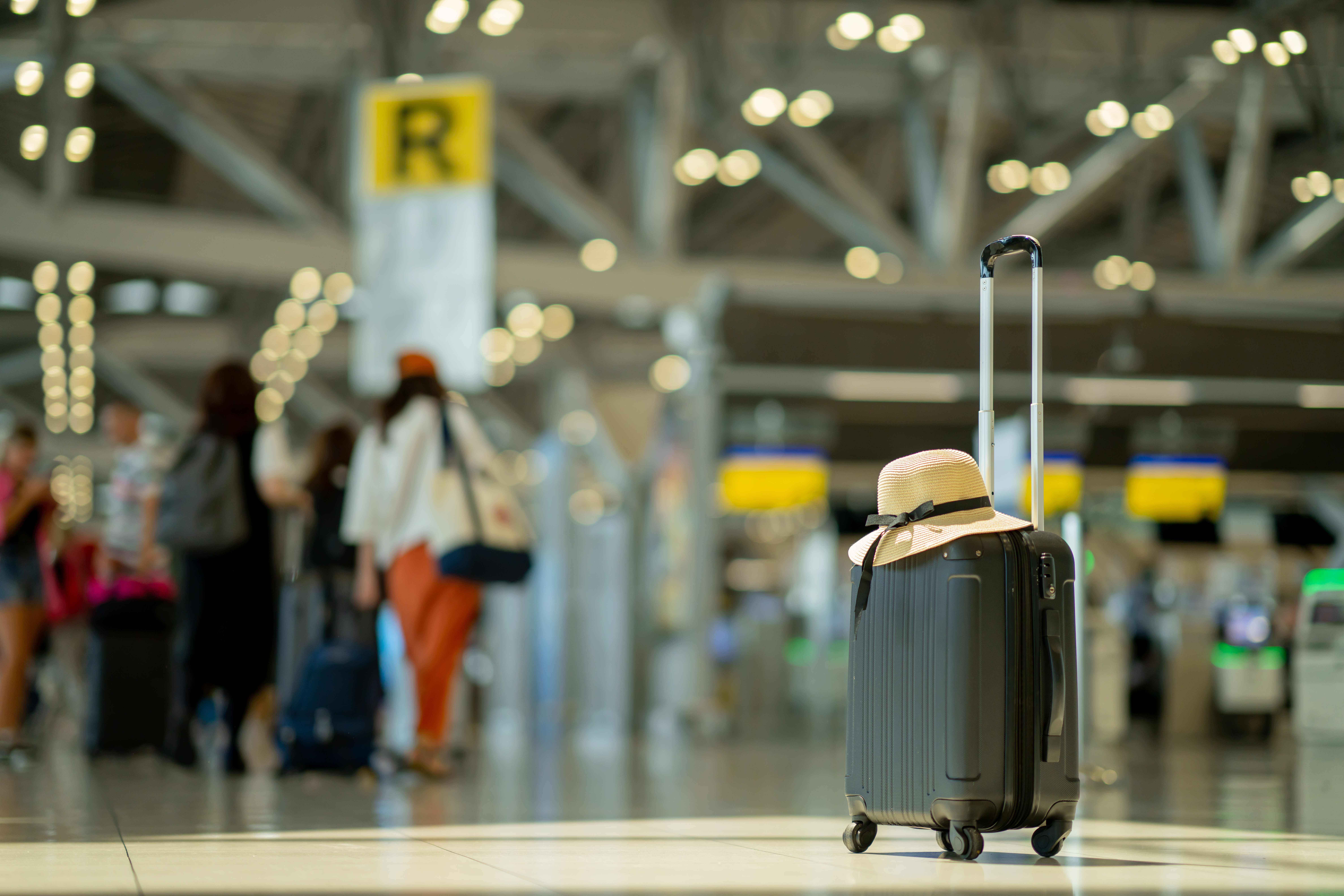 Maleta en aeropuerto