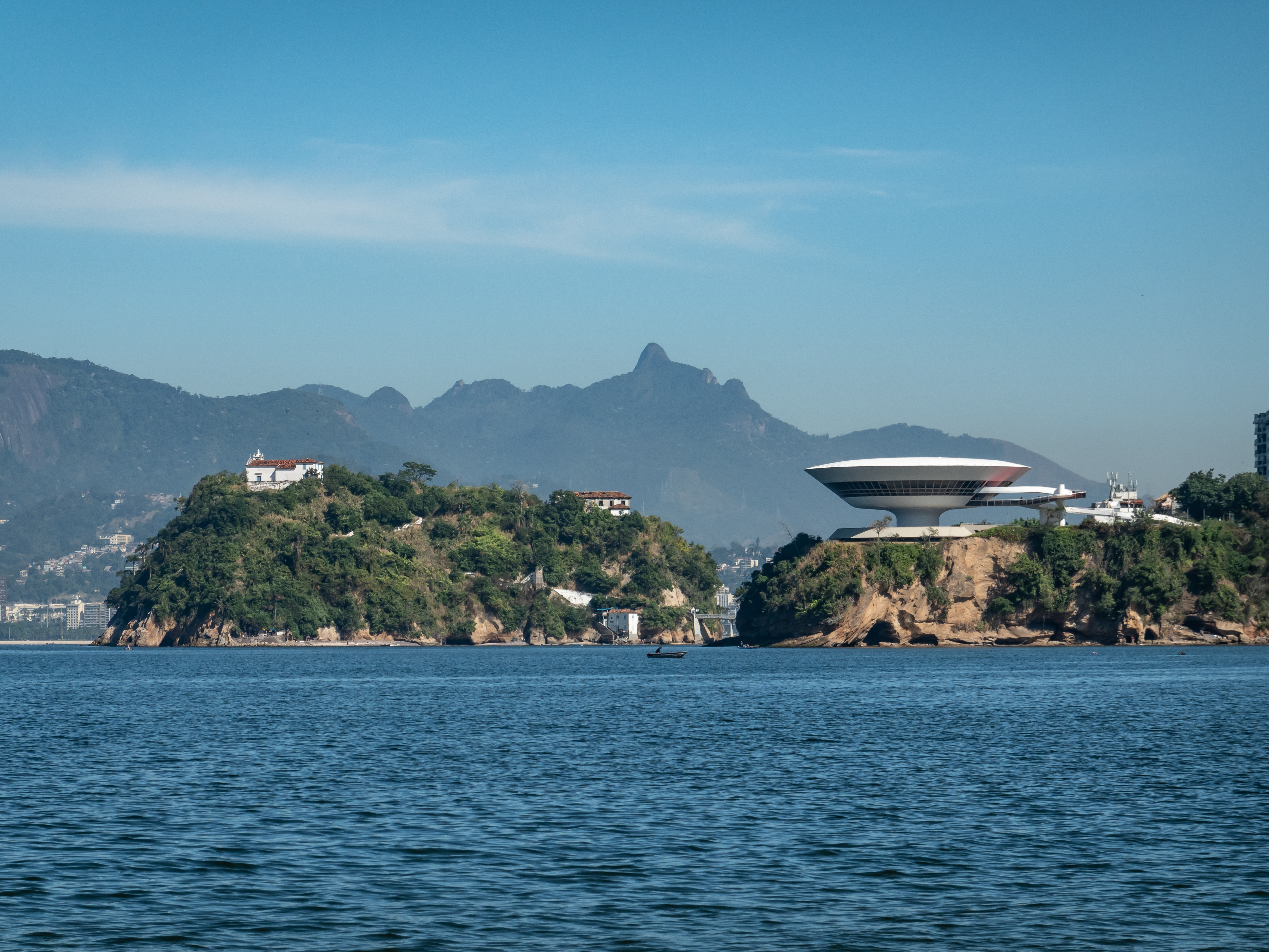Museo de Arte Contemporáneo de Niterói