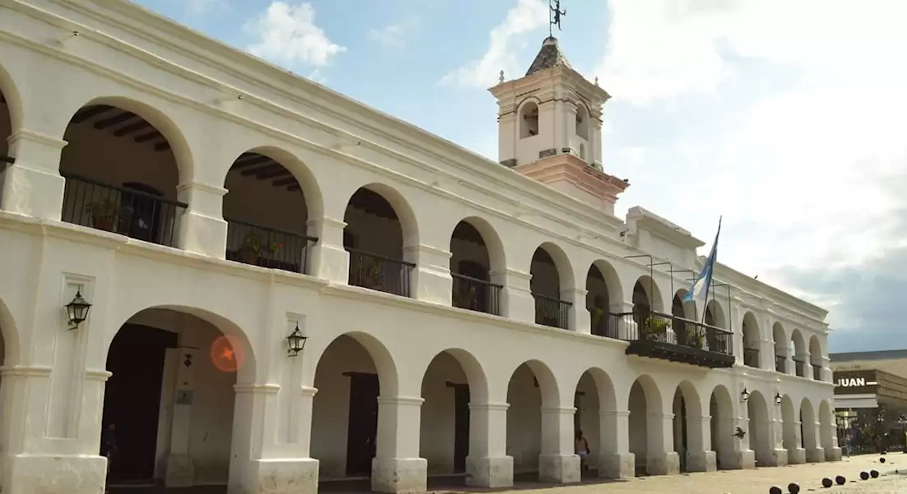 Plaza 9 de julio Edificio en la Plaza 9 de julio