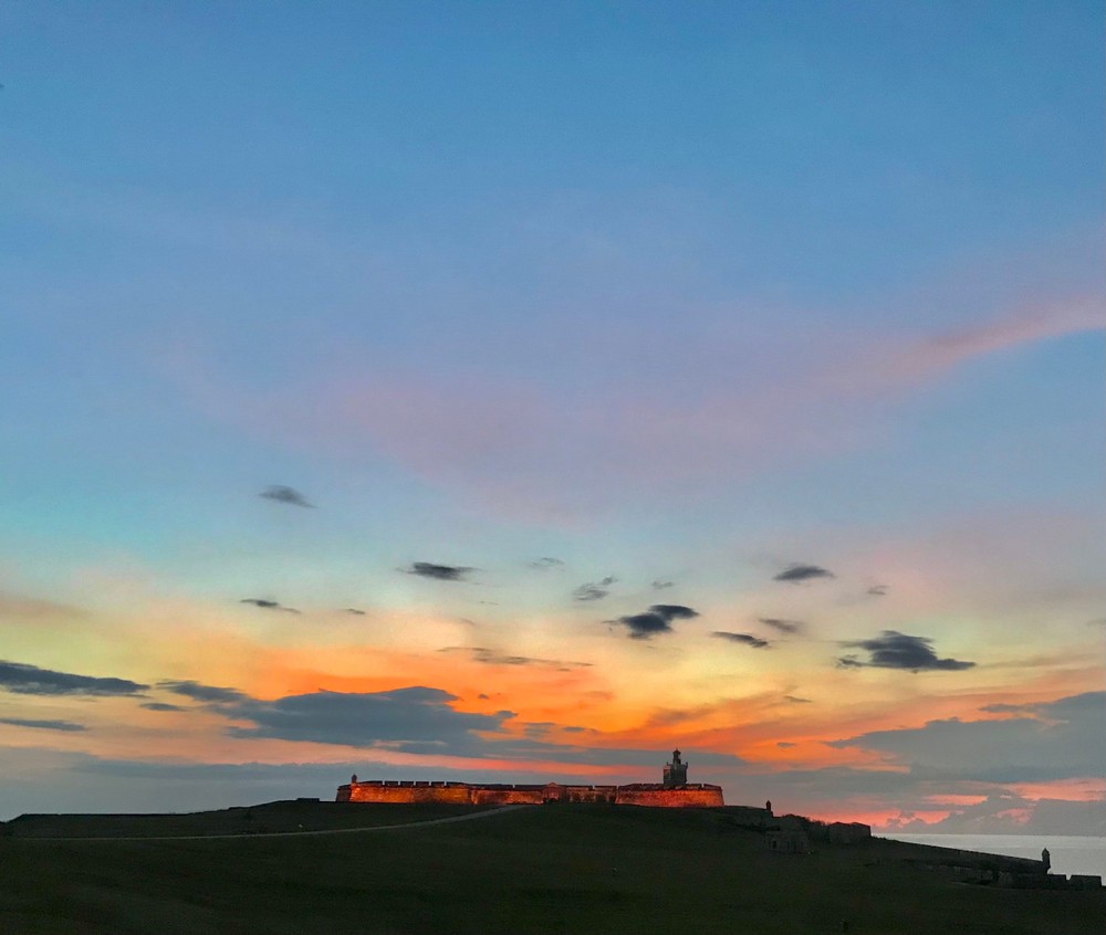 Atardecer sobre el Castillo San Cristóbal