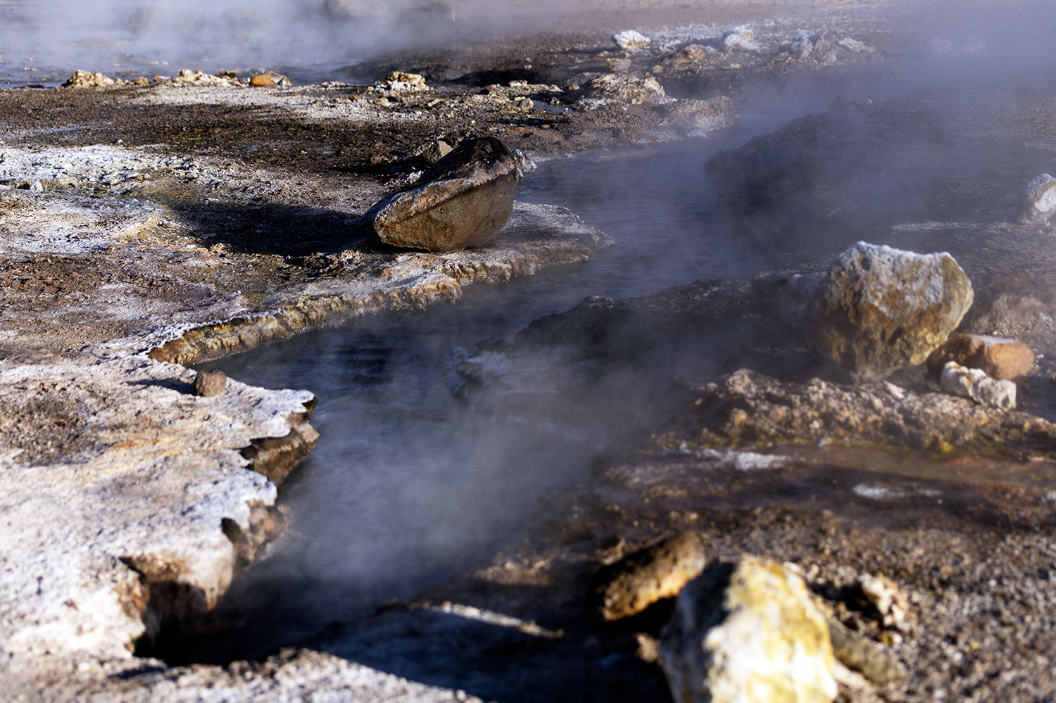 Geyser en el desierto de Atacama