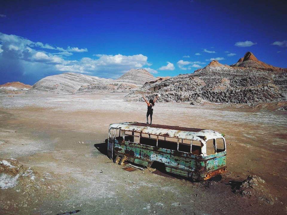 Bus Mágico en el desierto