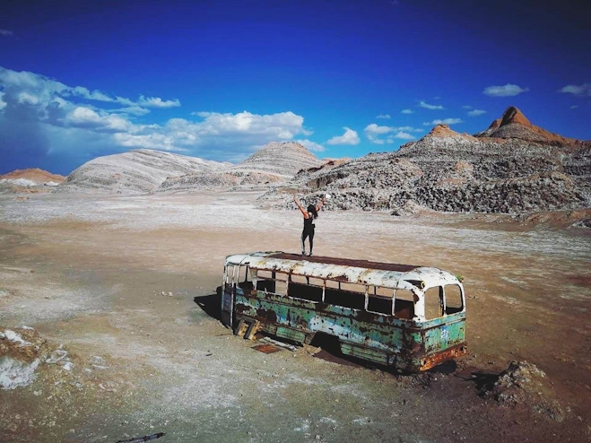 Bus Mágico en el desierto