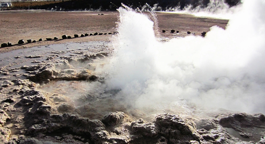 Plan Perfecto Atacama y Uyuni de 7 días Geysers del Tatio en Chile