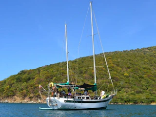 Navegación Bahía Concha Navegación Bahía Concha