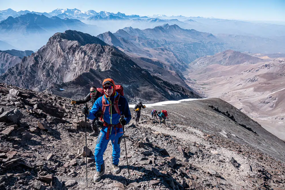Personas en Cerro El Plomo