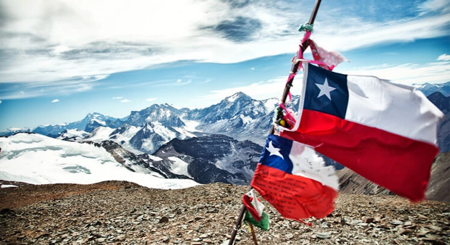 Imagen Expedición Ascenso Cerro El Plomo (4 días) en Santiago Vista Cerro El Plomo