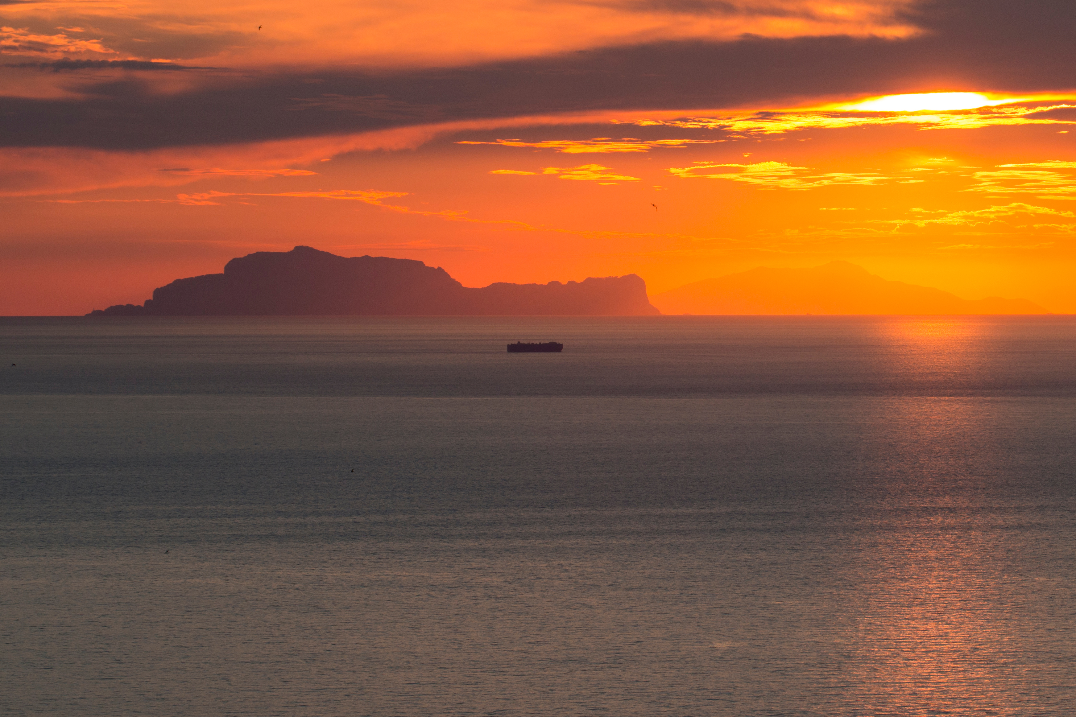 Mar de Capri al atardecer