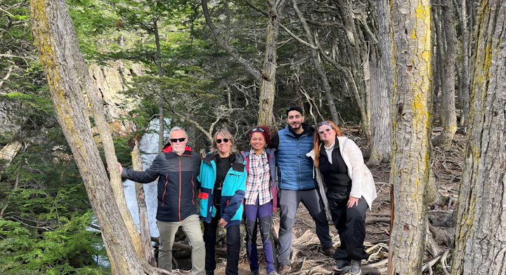 Personas en Trekking Velo de la Novia