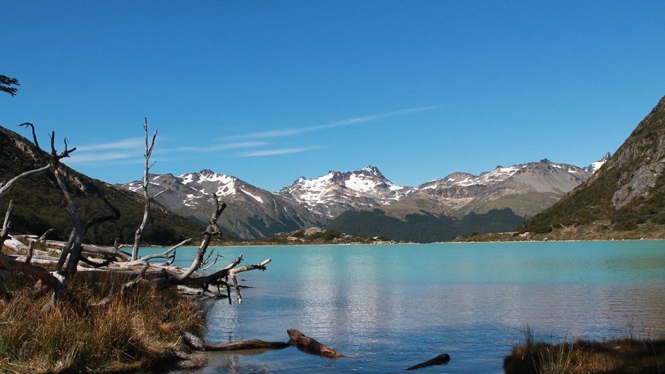 Laguna Esmeralda despejado en Ushuaia