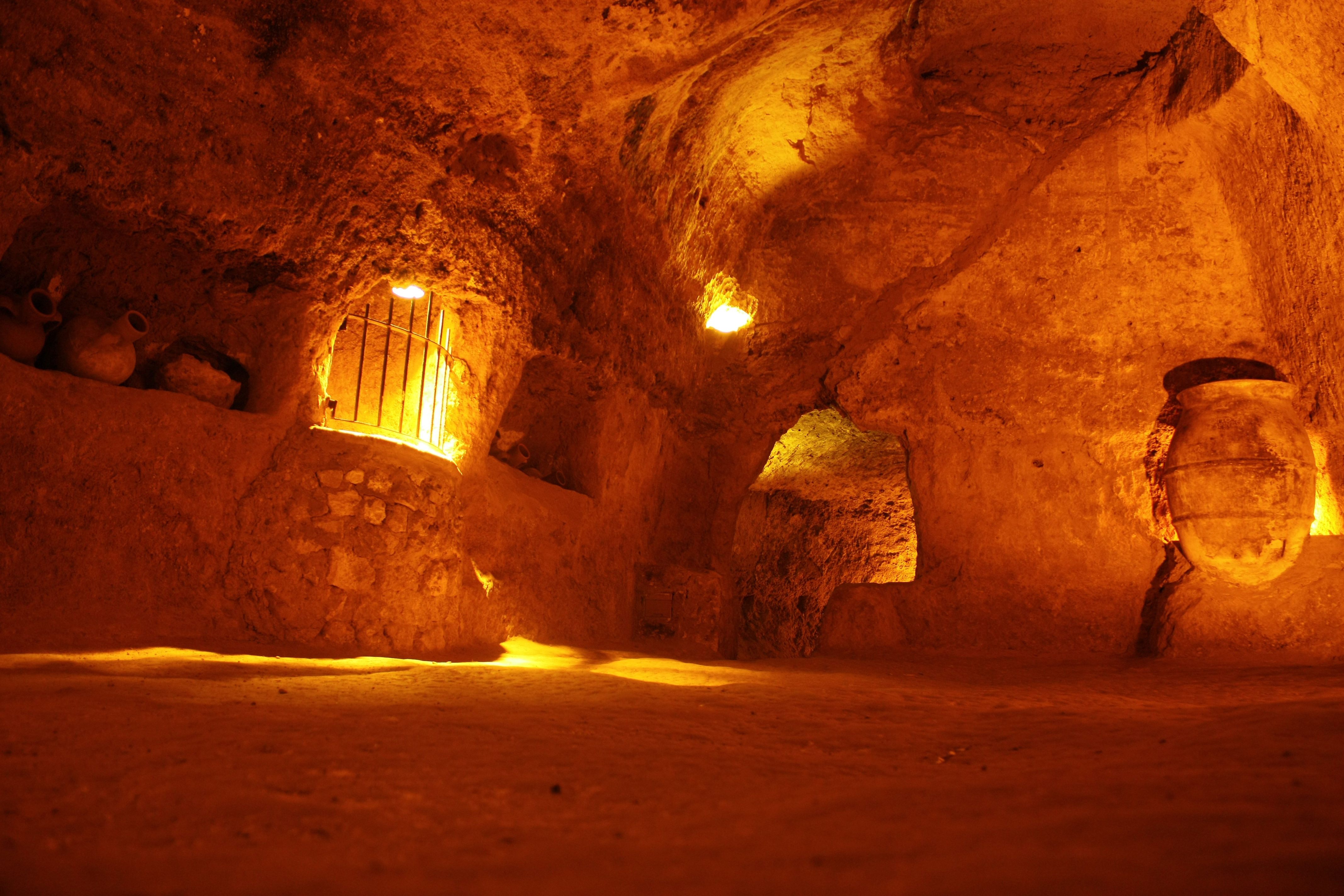 Cuevas de la Villa Requena