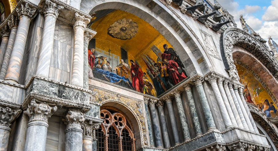 Pintura del techo de la Basílica de San Marcos