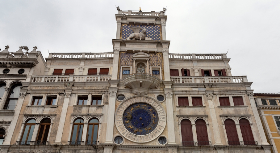Torre del Reloj en Venecia